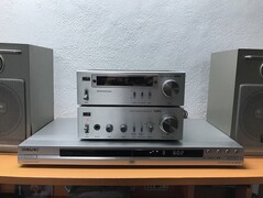 Odtwarzacz stereo Aiwa posłużył jako bezpośrednia inspiracja dla projektu sprzętu (źródło obrazu: Rodmg via Hackaday)