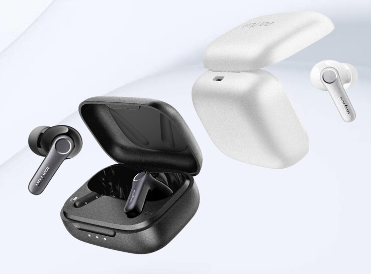 EarFun Air Pro 5 oferują do 12 godzin pracy (54 godziny z etui).