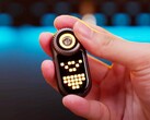 LoopDot łączy w sobie latarkę z wyświetlaczem punktowym. (Źródło obrazu: LoopGear)