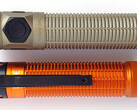 Latarki Olight Baton Ultra (u góry) i Baton 4 Pro.