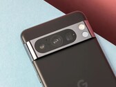 Pixel 8 Pro. (Źródło: Andrew Lanxon/CNET)