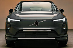 W Europie rozpoczęły się dostawy nowego modelu Volvo EX60. Ten elektryczny SUV oferuje zasięg do 810 kilometrów w trybie elektrycznym.