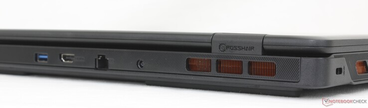 Tył: USB-A 3.2 Gen. 1, HDMI 2.1, RJ-45 (1 Gb/s), zasilacz sieciowy
