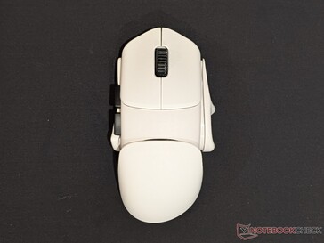 Moja preferowana konfiguracja wykorzystuje jedną lewą podkładkę dystansową, dwie prawe podkładki dystansowe, dwie podkładki dystansowe garbu, Latch grip, Xtra Claw Grip i High hump.