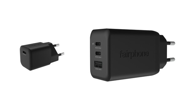 Ładowarki Fairphone USB-C są dostępne w wersji jedno- i trzyportowej. (Źródło zdjęcia: Fairphone)