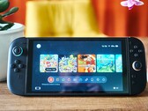 Nintendo Switch 2 jest znacznie większy, ale też bardziej ergonomiczny niż jego poprzednik. (Źródło obrazu: Notebookcheck)