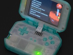 Pi Tin to nowy handheld dla majsterkowiczów (źródło obrazu: jackw01, soaporsalad)