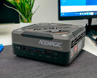 Recenzja Acemagic AM18: Gamingowy mini-PC o przyciągającym wzrok cyberpunkowym wyglądzie z procesorem AMD Ryzen 7 7840HS i 32 GB pamięci RAM
