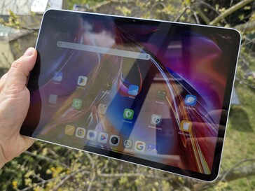 Xiaomi Pad 7: Oglądanie na zewnątrz