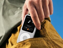 Fosi Audio wykorzystuje wzornictwo Apple iPod Nano.