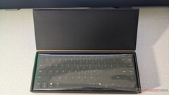 Wewnętrzne opakowanie Razer Joro