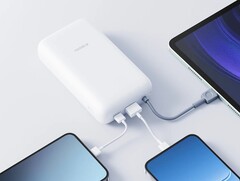 Xiaomi Power Bank 20000 (zintegrowany kabel) (na zdjęciu) jest już dostępny w Hiszpanii. (Źródło zdjęcia: Xiaomi)