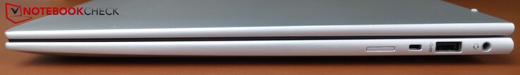 Po prawej stronie: Gniazdo karty SIM, gniazdo Kensington, USB-A (5 Gb/s), gniazdo słuchawkowe 3,5 mm