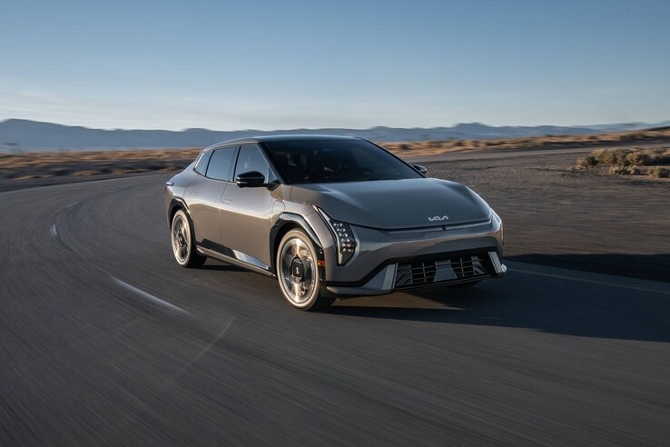 Kia EV4 sedan z 2026 roku. (Źródło zdjęcia: Kia)