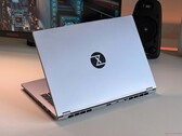 Tuxedo InfinityBook Pro 14 Gen10 (źródło obrazu: Notebookcheck)