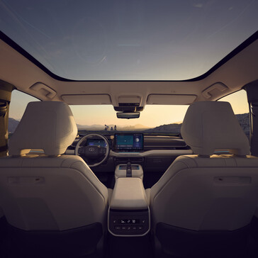 2027 Toyota Highlander Limited Misty Grey.