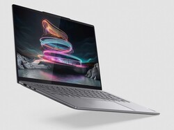 Lenovo Yoga Pro 7 14IMH9: Urządzenie do recenzji dostarczone przez Intel Germany