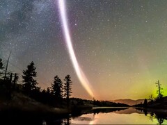 Obraz zjawiska STEVE (źródło obrazu: Dave Markel Photography; przycięte)