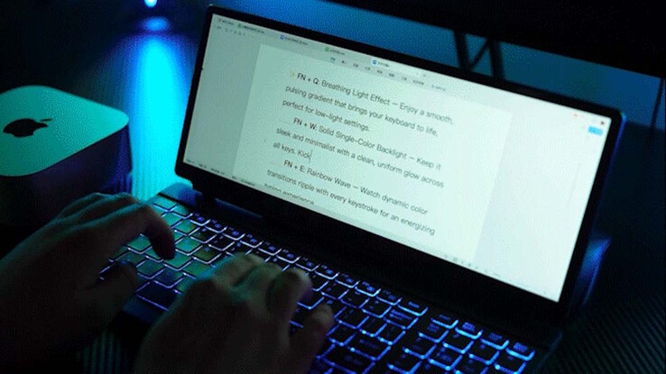 KeyGo Gen 2 to w zasadzie klawiatura z wbudowanym ekranem dotykowym