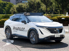 Prototyp Nissana Ariya z zestawem robotaxi ProPilot. (Źródło zdjęcia: Nissan)