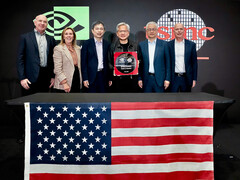 Pierwsze wafle Blackwell AI wyprodukowane przez TSMC w USA. (Źródło zdjęcia: Nvidia)