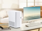Obudowa typu mini tower Asus V500 jest dostępna w kolorze białym lub czarnym z drewnianymi akcentami.