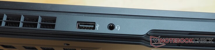 Po lewej stronie: USB-A 3.2 Gen 2, 3,5 mm jack audio