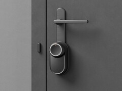 SwitchBot Lock Ultra można zamówić w przedsprzedaży na Amazon w niektórych krajach europejskich. (Źródło zdjęcia: SwitchBot)