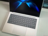 14-calowy laptop biznesowy o doskonałej żywotności baterii – recenzja HP EliteBook 8 G2a 14 AI