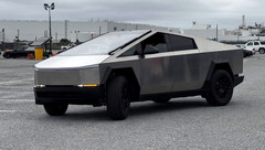 Prototyp Tesla Cybertruck (zdjęcie: rickster902/Cybertruck forums)