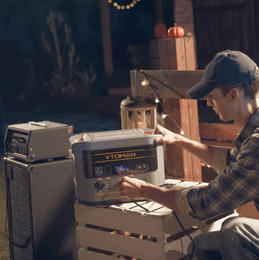 Przenośną stację zasilania Vtoman FlashSpeed 2400 można rozbudować do pojemności 2 816 Wh