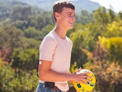 Użytkownikom FreeStyle Libre 3 (Plus) zaleca się sprawdzenie numeru seryjnego ich czujników. (Obraz symboliczny, źródło obrazu: Abbott)