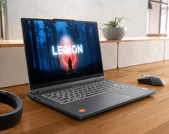 Legion Slim 5 14 może być kompaktowy, ale nadal powinien być wystarczająco wydajny do nowoczesnych gier triple-A. (Źródło obrazu: Lenovo)