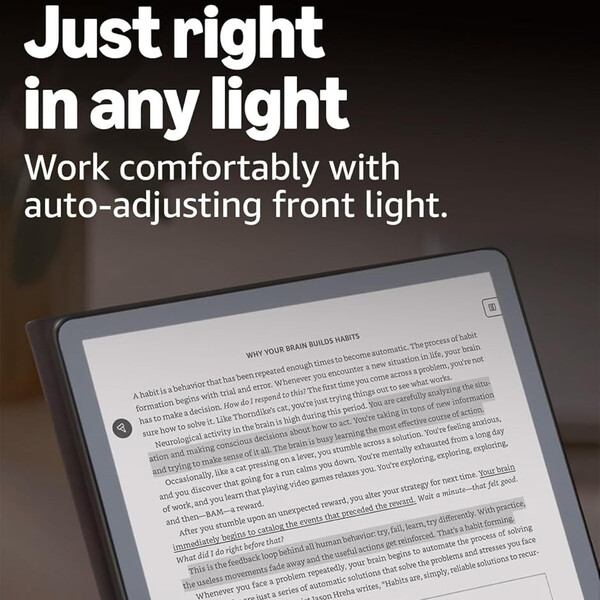 Kindle Scribe z przednim oświetleniem ma więcej miejsca, ale kosztuje więcej niż model bez przedniego oświetlenia. (Źródło obrazu: Amazon)