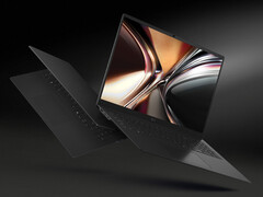 LG Gram Pro 17 ma około 15 mm grubości.