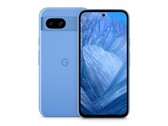 Pixel 8a (na zdjęciu) to jeden z nowszych Pixeli, który otrzyma funkcję Battery Health. (Źródło zdjęcia: Google)
