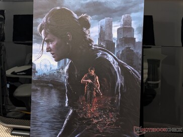 Grafika The Last of Us Part 2 (autorstwa Naughty Dog) wydrukowana na metalowym arkuszu.