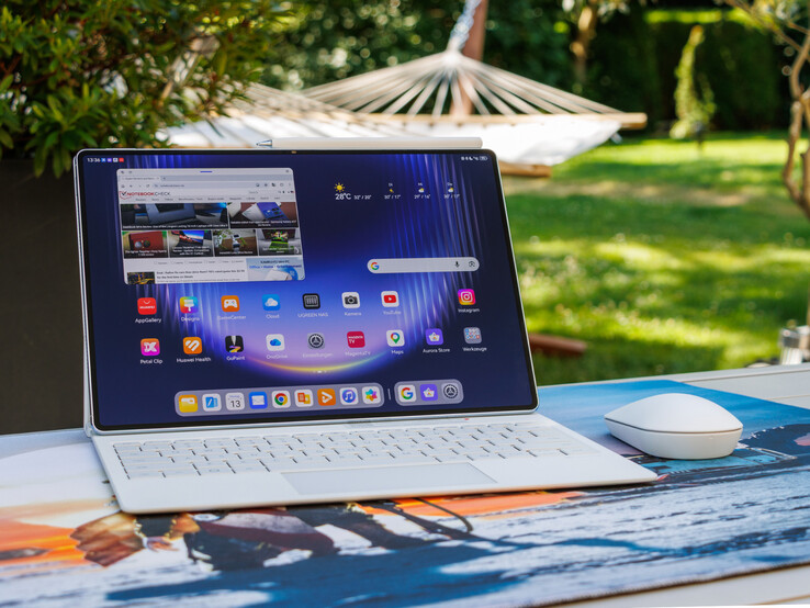 W recenzji: Huawei MatePad Pro Max. Egzemplarz testowy dostarczony przez firmę Huawei Germany.