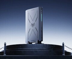 Minikomputer do gier Minisforum AtomMan G7 Pro jest wyposażony w potężny procesor Intel i układ graficzny RTX 5070 Laptop. (Źródło obrazu: ITHome)