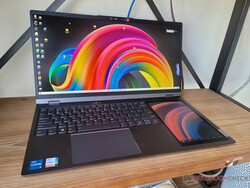 W recenzji: Lenovo ThinkBook Plus Gen 3 IAP. Jednostka testowa dostarczona przez Lenovo