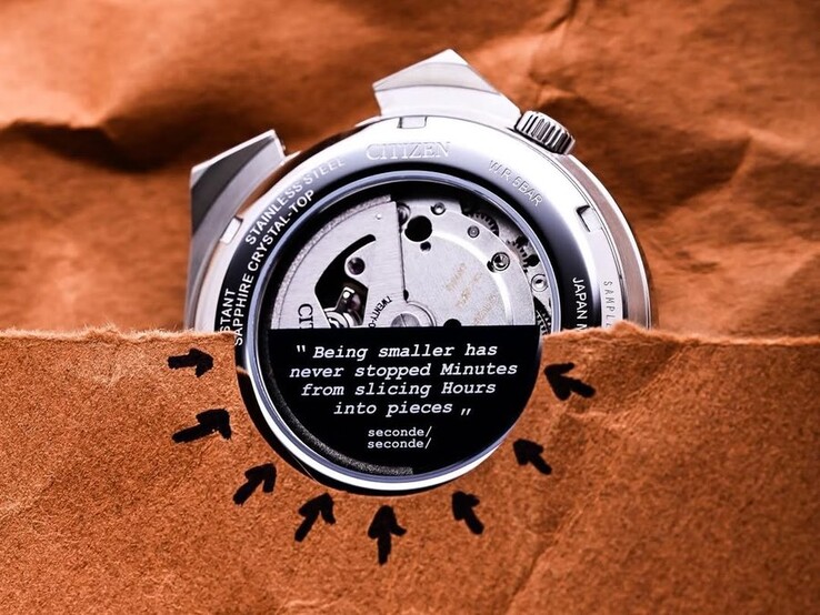 Tył obudowy wystawowej