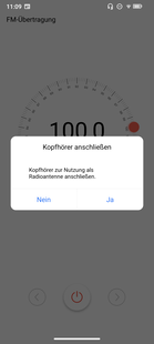 Radio FM nie odbiera pomimo podłączonych słuchawek.