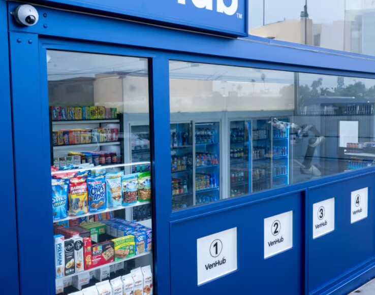 Sklepy Venhub są chronione kamerami monitorującymi, kuloodpornymi oknami i konstrukcją, która zapobiega kradzieżom. (Źródło zdjęcia: Venhub)