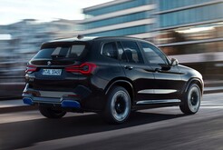 Model LCI można rozpoznać po nowych tylnych światłach (źródło zdjęcia: BMW)