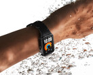 Opaska Smart Band 11 Active będzie dostępna na całym świecie w kolorach czarnym, szarym i pomelo pink.