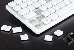 Raspberry Pi 500 Plus to pierwsza klawiatura mechaniczna firmy. (Źródło obrazu: Raspberry Pi)