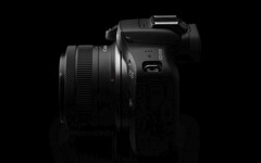 Canon EOS R100 jest przeznaczony na rynek ultra-budżetowych aparatów bezlusterkowych z ograniczonym zestawem funkcji i starym sprzętem. (Źródło obrazu: Canon)