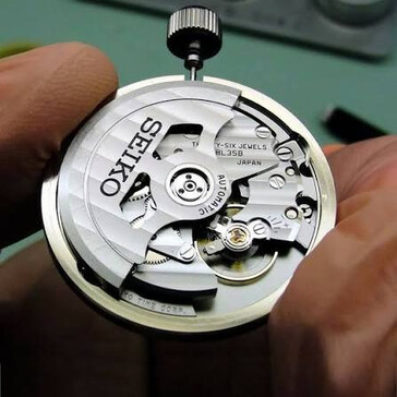 Mechanizm Seiko 4R36.