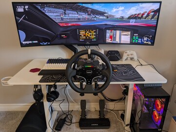 Moza R5 Racing bundle setup z Assetto Corsa Competizione.