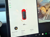 Nowy Model 3 do jazd testowych z aktywnym parkowaniem w trybie Vision (zdjęcie: NotTeslaApp)